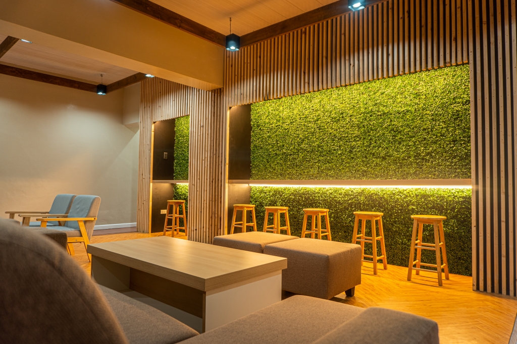 フィリピン留学 Cebu21 - Monol-B6 Lounge area-3